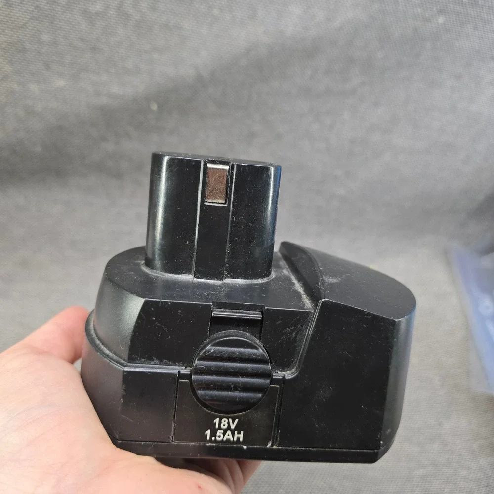Generic Power Tool Battery 18V 1.5Ah Ni-Cd Replacement Black Good Untested